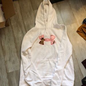 Under amor pink camo sweatshirt.